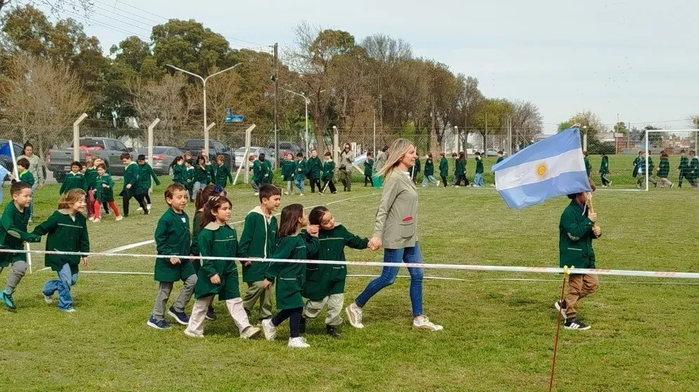 El Colegio Campos Verdes inauguró su nuevo campo de deportes